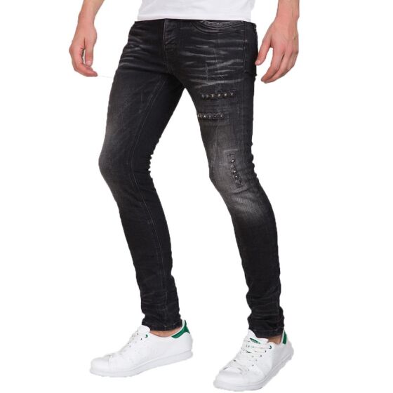 Red Bridge Herren Woke Jeans Schwarz mit Nieten