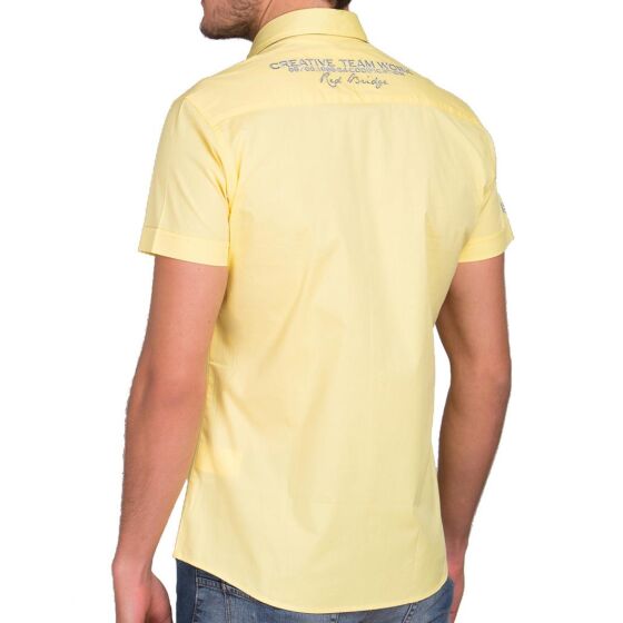 Red Bridge Mens R-Style Design Slim Fit Short Sleeve Shirt Yellow