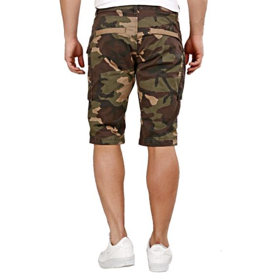 Red Bridge Mens Working Agility Camouflage Capri Shorts