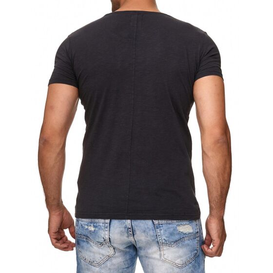 Red Bridge Mens V-Neck T-Shirt Dark Blue