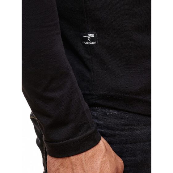 Red Bridge Mens Relaxing Floral Motif Longsleeve Pullover Long Sleeve T-Shirt Black