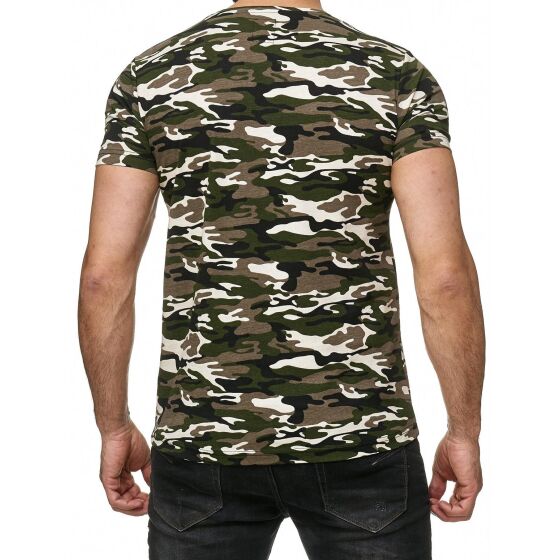 Red Bridge Mens Stitched Flowers Camouflage T-Shirt