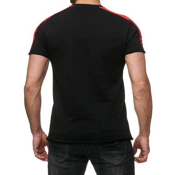 Red Bridge Mens Chill Bill T-Shirt