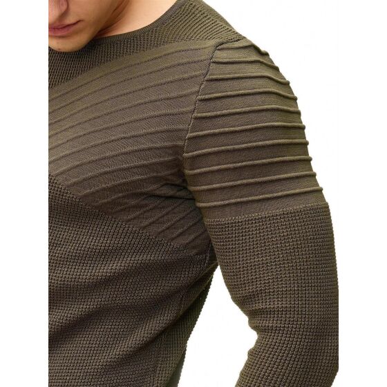 Red Bridge Mens Knit Jumper Arrow Shoulder Jumper