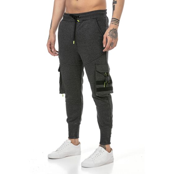 Red Bridge Mens Jogger Pants