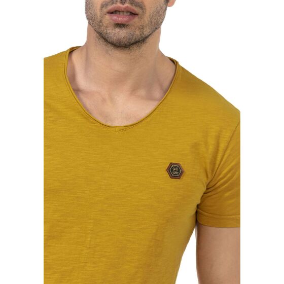 Red Bridge Mens V-Neck T-Shirt Mustard