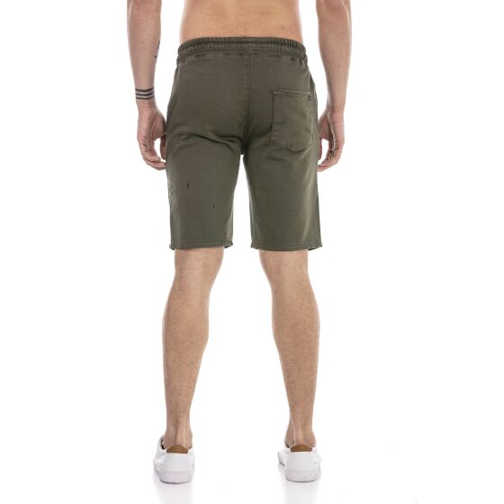 Red Bridge Mens shorts Capri shorts