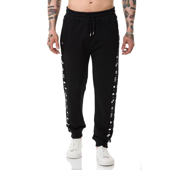 Red Bridge Mens Jogger